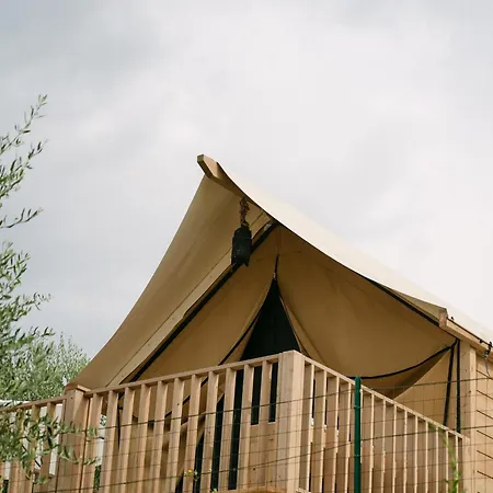 Offline Glamping Holiday home *